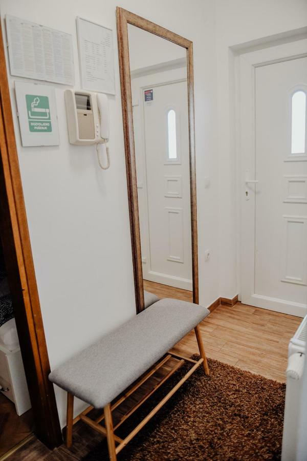 Apartman M5 Ðakovo Buitenkant foto